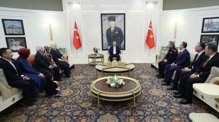 Cumhurbaşkanı Erdoğan, Alper Gezeravcıyı kabul etti
