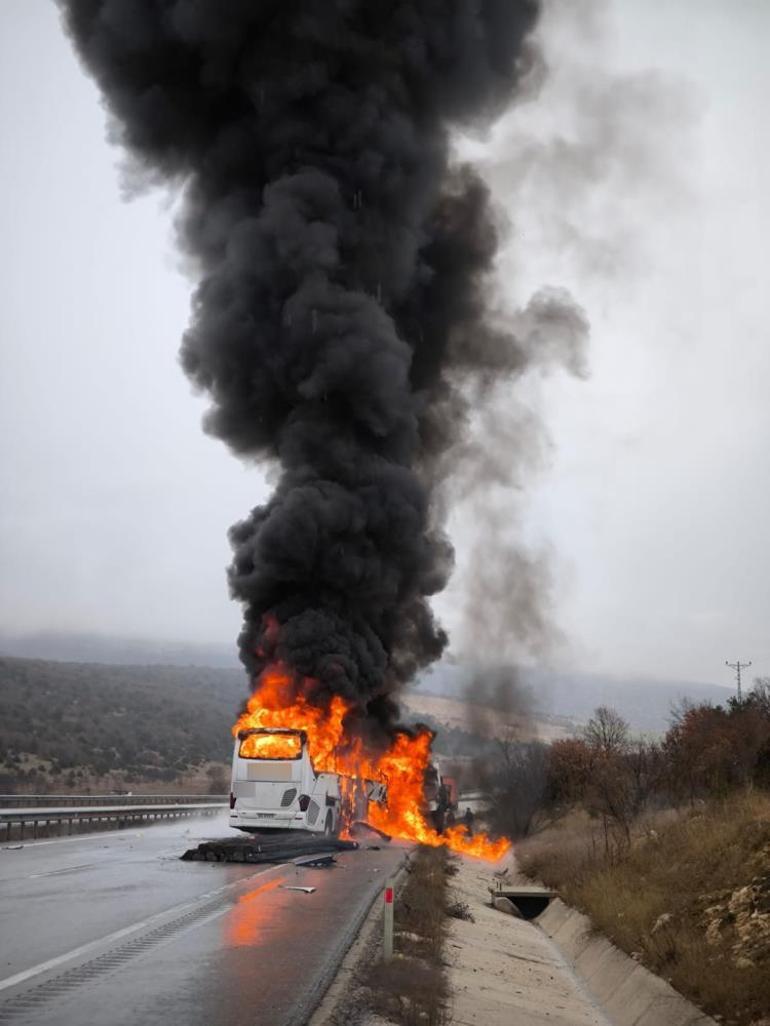 Kaza Haberi: Çorum-Merzifon Karayolunda Otobüs Kazası