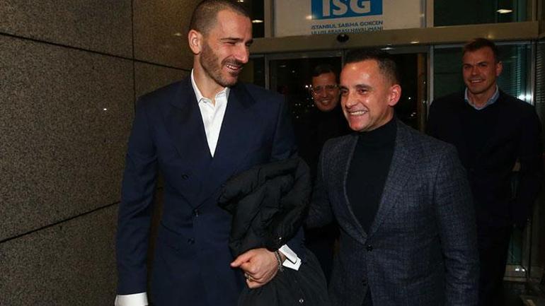 Fenerbahçenin transfer sihirbazı Mario Brancoya iki dev talip Teklifi duyurdular