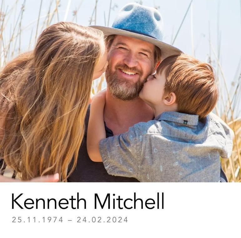 ALS hastalığıyla mücadele eden oyuncu Kenneth Mitchell hayatını kaybetti