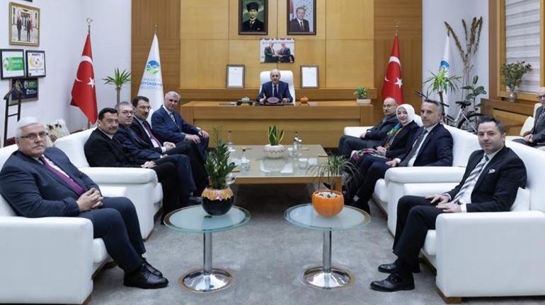 TBMM Başkanı Kurtulmuş: Türkiye demokrasisini çok daha güçlü hale getirelim
