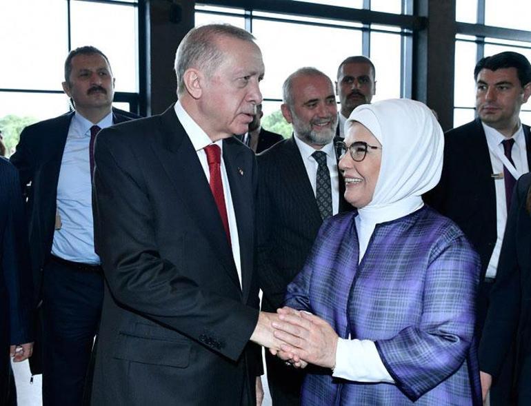 Emine Erdoğan, Antalya Diplomasi Forumu’na katılan liderler ve lider eşleriyle bir araya geldi