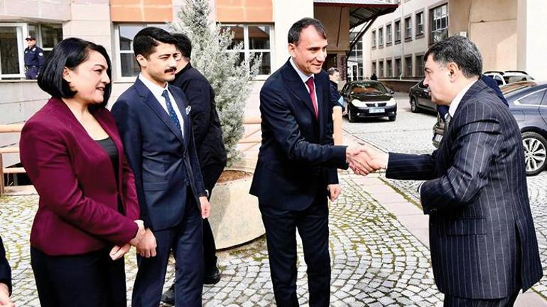 Ankara Valisi Şahin, Şereflikoçhisarda asayiş güvenlik toplantısı yaptı