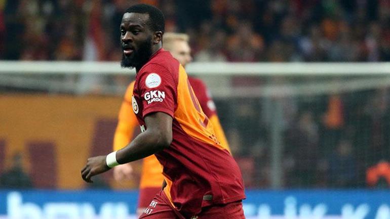 ÖZEL | Galatasarayda Okan Buruk yeni transferlerin üstünü çizdi Ayrılık kararı