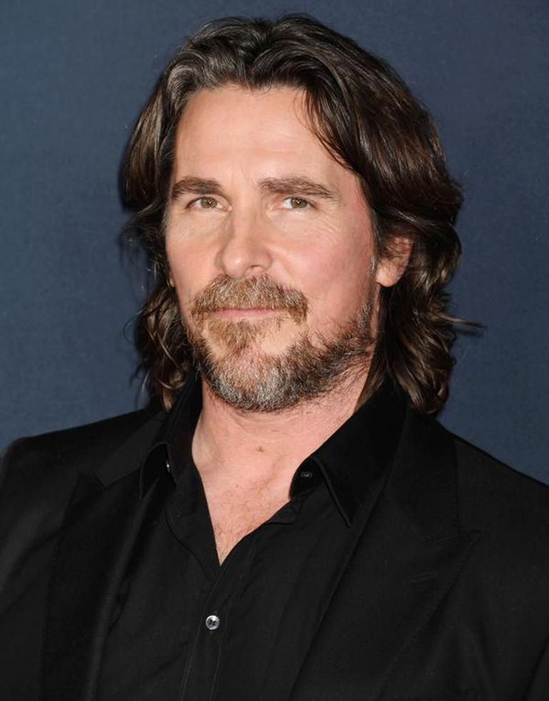 Christian Bale ile ilgili bir rüya gördüm ve uyandığımda sevgilimi terk ettim
