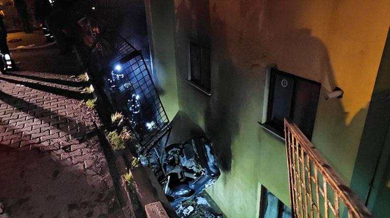 Zonguldakta 10 metre yükseklikten düşen otomobil alev alev yandı