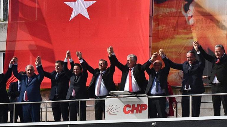 CHP Genel Başkanı Özgür Özel, STK temsilcileri ile bir araya geldi
