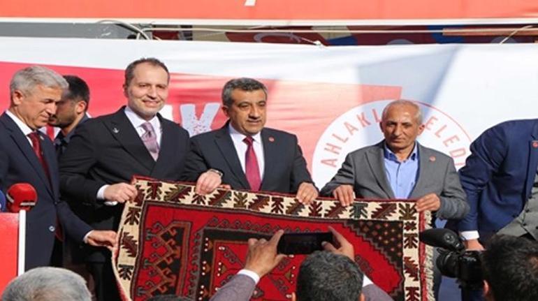 Fatih Erbakan Adıyamanda açıklamalarda bulundu Ahlaklı belediye başkanlarının işbaşına gelmesi lazım