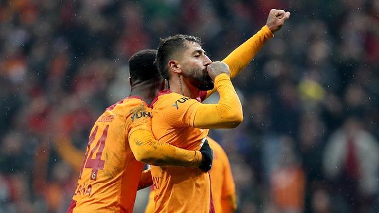 Wesley Sneijderdan sonra bir ilk Galatasarayda Kerem Demirbay fırtınası