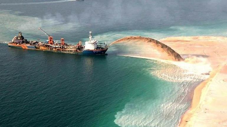Co się stało z wartym miliardy dolarów projektem Dubaju zakładającym zatonięcie 300 sztucznych wysp niczym Titanic?