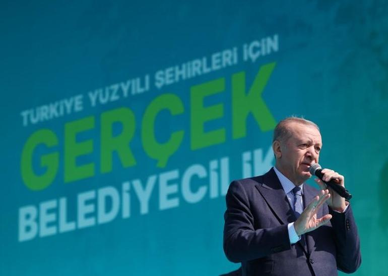 Cumhurbaşkanı Erdoğan: Özgür efendi, Türk filmindeki Mazlum karakterine döndü