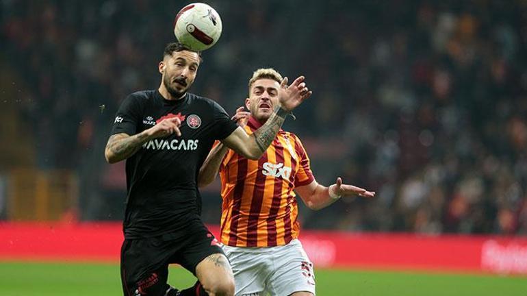 Galatasaraydan 18 farklı savunma dörtlüsü Tabloya rağmen lider