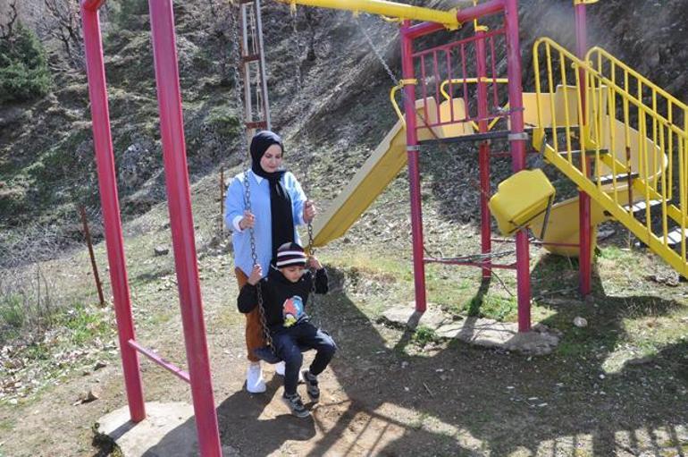 Tayin olduğu okula giden Pınar öğretmeni şaşkına çeviren manzara