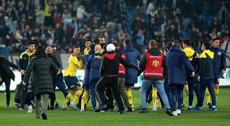 Attila Gökçeden olaylar sonrası sert tepki: Süper Lig maçlarını durduralım artık