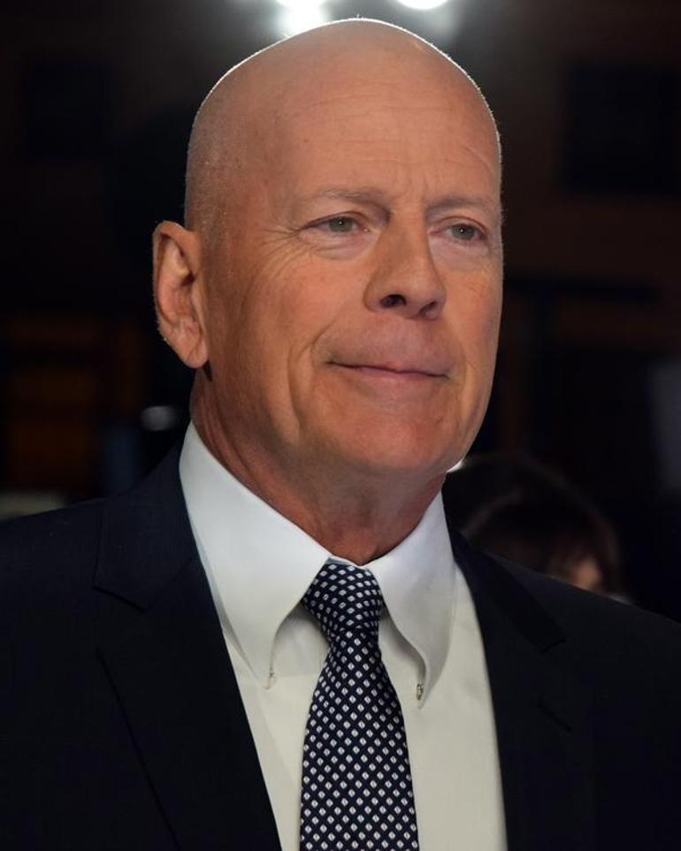 Bruce Willis 69 yaşında Babamı sevdiğiniz için teşekkür ederim