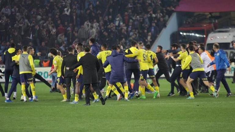 Osayi-Samuel, Trabzonspor maçı sonrası sessizliğini bozdu Nasıl nefsi müdafaa olmaz