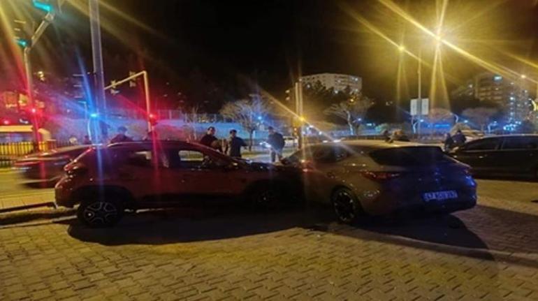 Mardinde alkollü sürücü yayaya ve bir otomobile çarptı