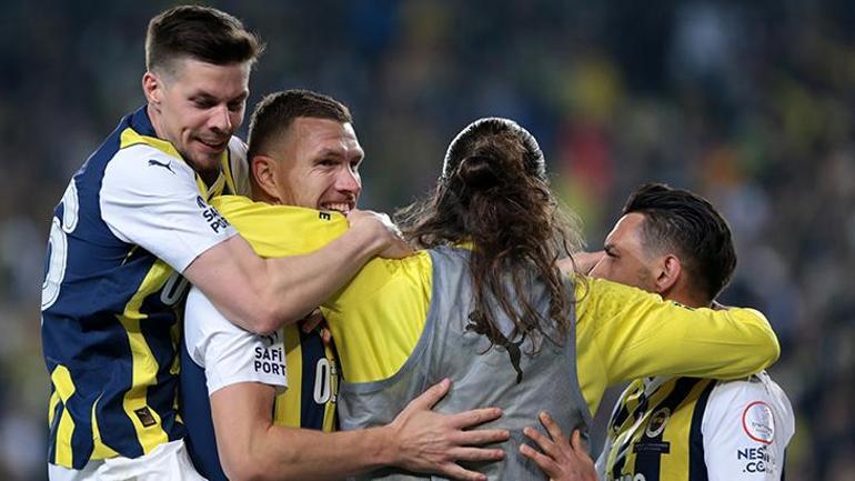 Fenerbahçeli yıldız için övgü dolu sözler: Ustalık yapışmış bırakmıyor