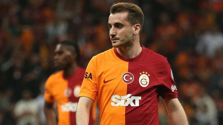 Galatasarayda Okan Buruk kararını verdi 2 yıldız kara listede, işte kötü futbolun nedeni