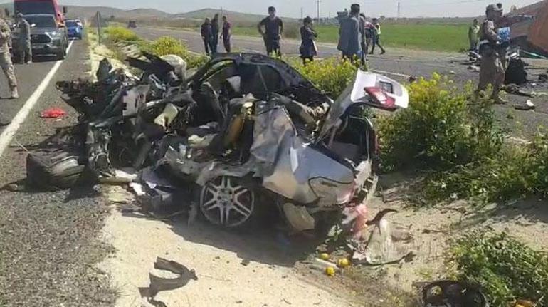 Şanlıurfadaki kazadan kahreden haber Polis, eşi ve çocukları öldü