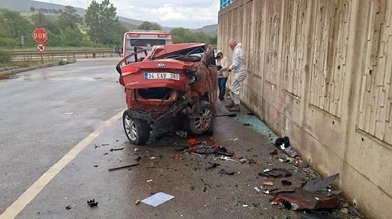Sancaktepe’de feci kaza Kontrolden çıkan otomobil dehşet saçtı