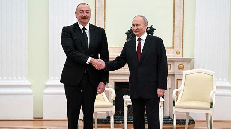 Moskovada kritik görüşme Aliyev ile Putin bir araya geldi