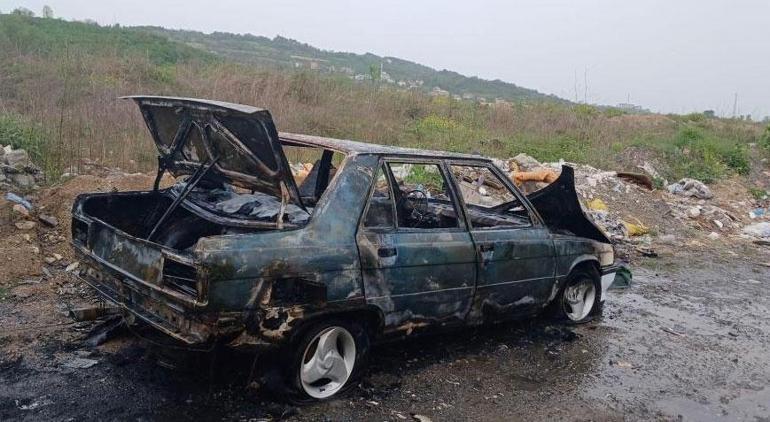 Yer: Zonguldak Eşine kızdı yol ortasında aracını ateşe verdi