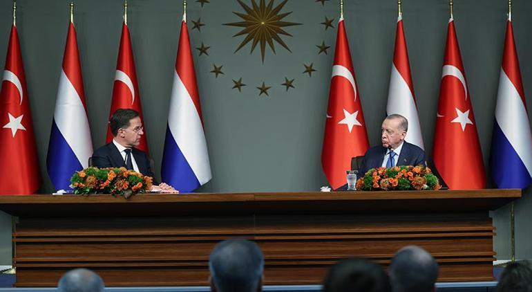 Hollanda Başbakanı Rutte NATO Genel Sekreterliği desteği için Türkiyede