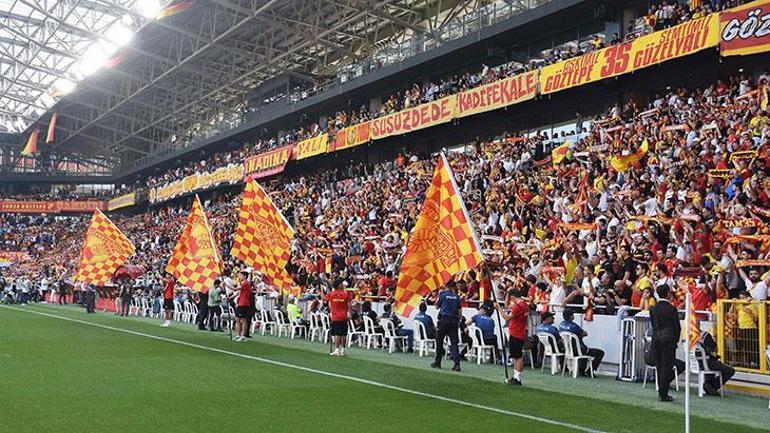 Göztepe, yeniden Süper Lige yükseldi İzmirde büyük coşku