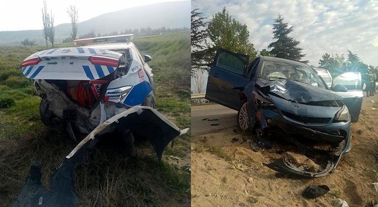 Isparta’da feci kaza Otomobilin çarptığı polis şehit oldu, 4 kişi yaralandı