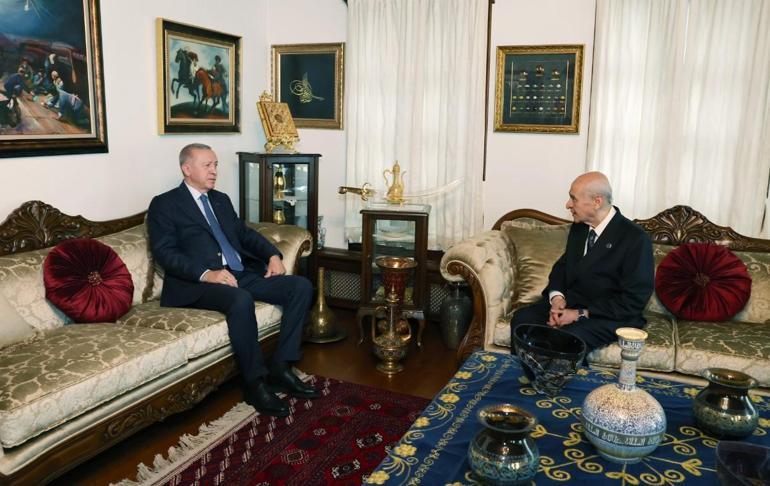 Cumhurbaşkanı Erdoğandan Bahçeliye sürpriz ziyaret