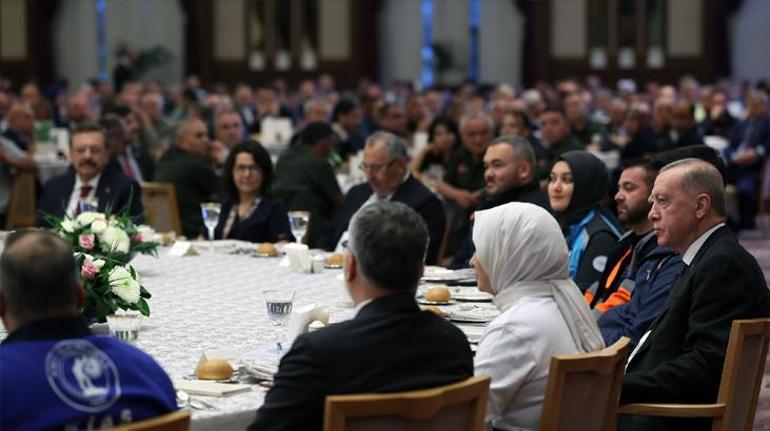 Cumhurbaşkanı Erdoğandan son dakika Taksim açıklaması: Miting yeri değildir