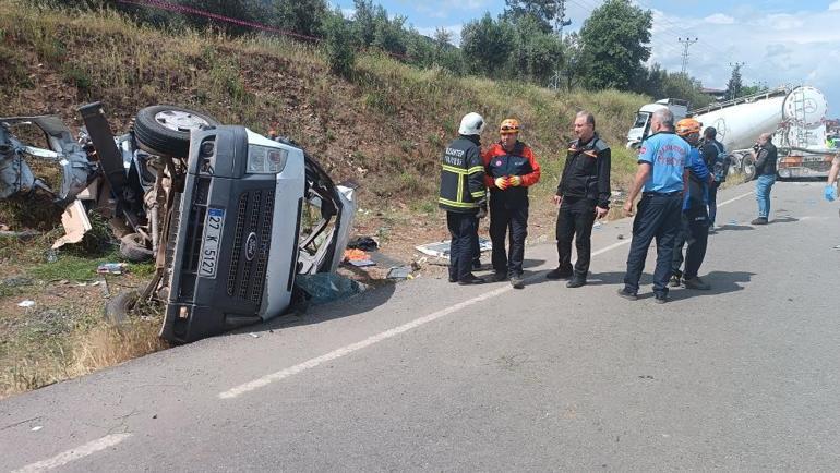 Beton mikseri faciası 9 kişi yan yana defnedildi