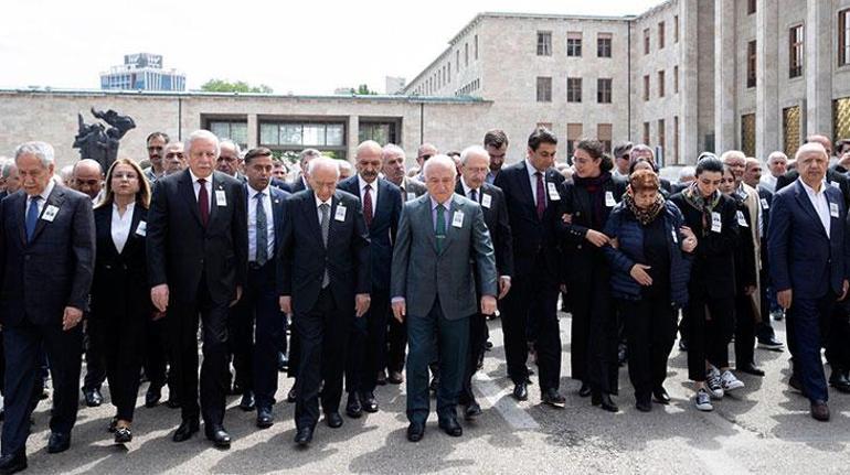 Eski Devlet Bakanı Aksoy için TBMMde tören düzenlendi