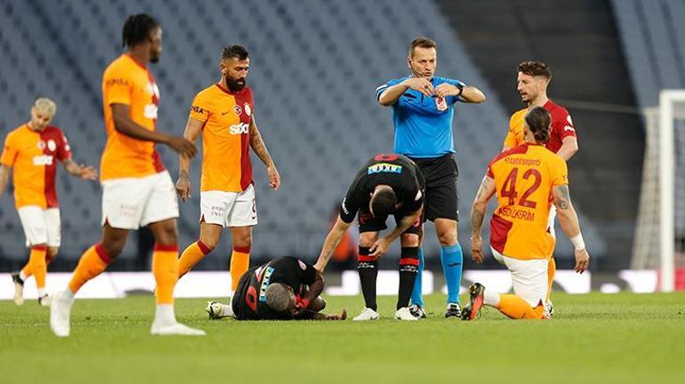 Berkan Kutlu, Galatasaray formasıyla Süper Ligde ilki yaşadı