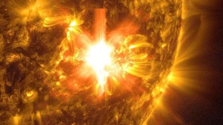Günler sonra Güneşte bir patlama daha NASA uyardı: Bu cihazlar çalışmayabilir