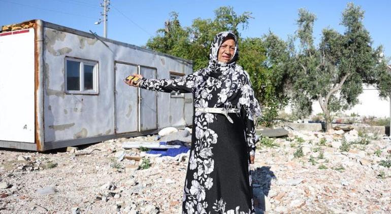 72 yaşındaki kadın Almanyadan gelen daveti elinin tersiyle itti ‘Mahallemi terk edemem’