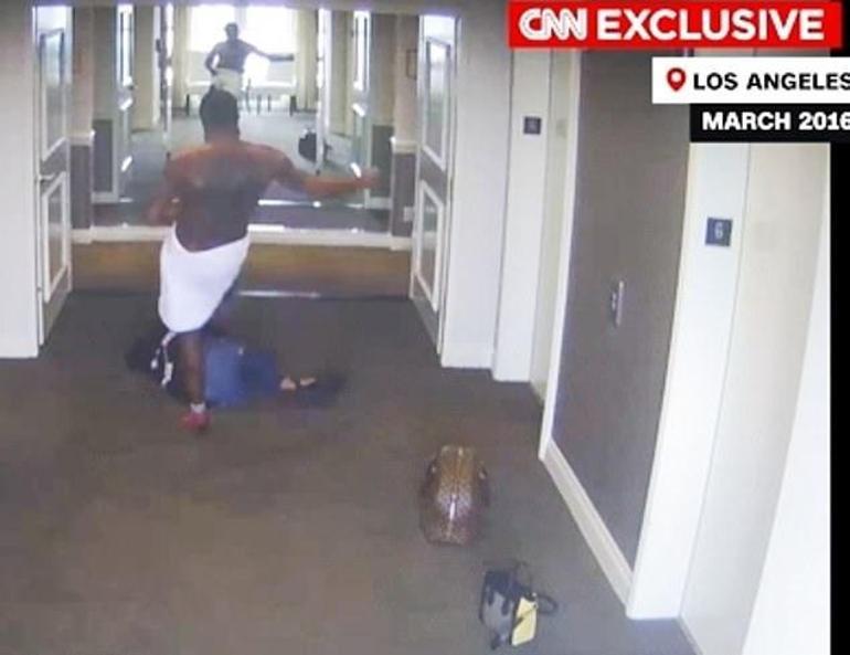 Ünlü rapçinin sevgilisine şiddet uyguladığı anlar ortaya çıktı Otel koridorunda dakikalarca dövdü