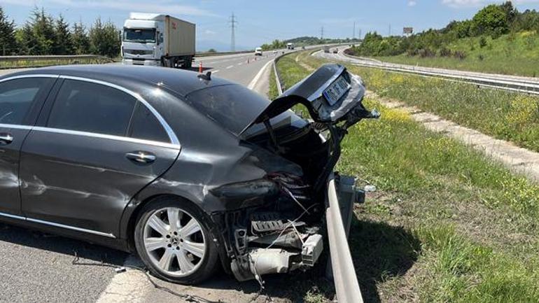 Milli Eğitim Bakanı Tekinin aracı, Boluda kaza yaptı