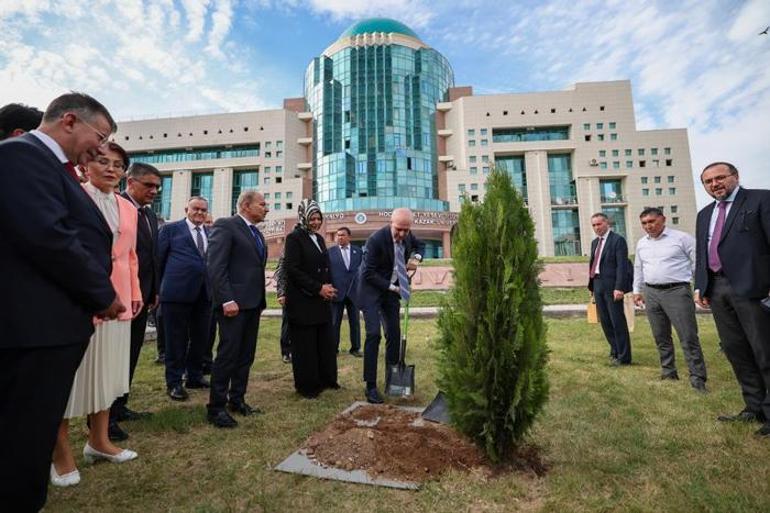 TBMM Başkanı Kurtulmuş:Dünyada barışı, insanların eşit olduğuna inananlar kurabilirler