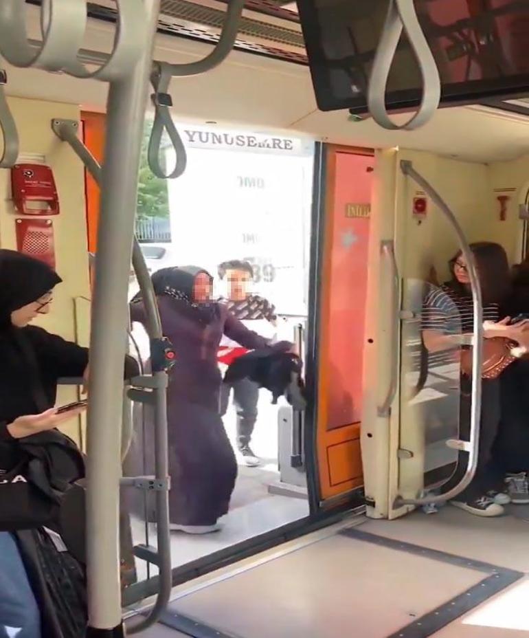 Yer: Eskişehir Tramvaydakilere hakaret edip, saldıran kadın gözaltına alındı