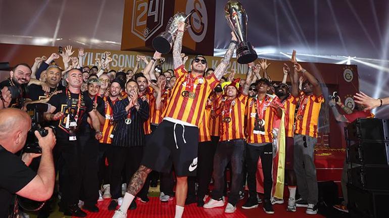 Galatasarayda ilk veda Takım arkadaşı ayrılığı sosyal medyadan duyurdu