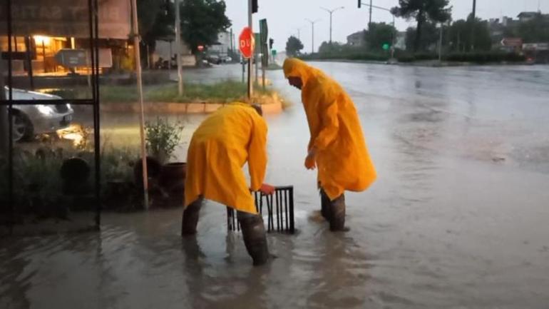 Çorumda sağanak yağış etkili oldu