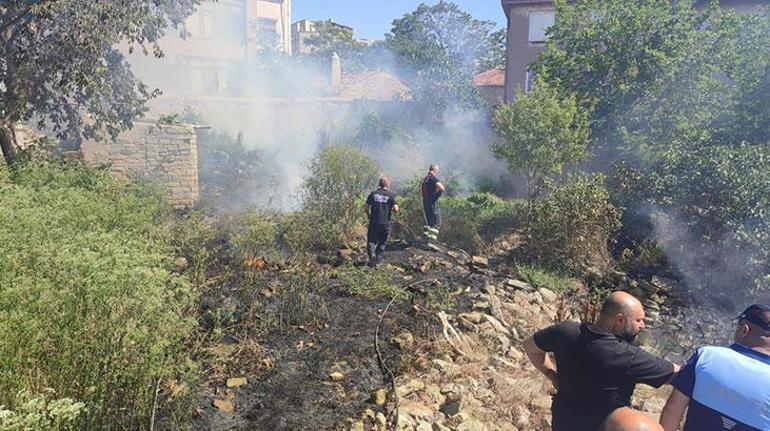 Edirne’de çocuklar maytap attı, yangın çıktı