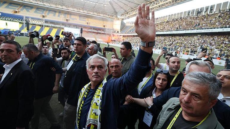 Ercan Güvenden çok konuşulacak Mourinho sözleri: Adını şampiyon Galatasarayın önüne koydu