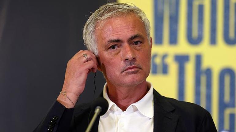 SON DAKİKA | Fenerbahçe, Jose Mourinhonun maaşını KAPa bildirdi