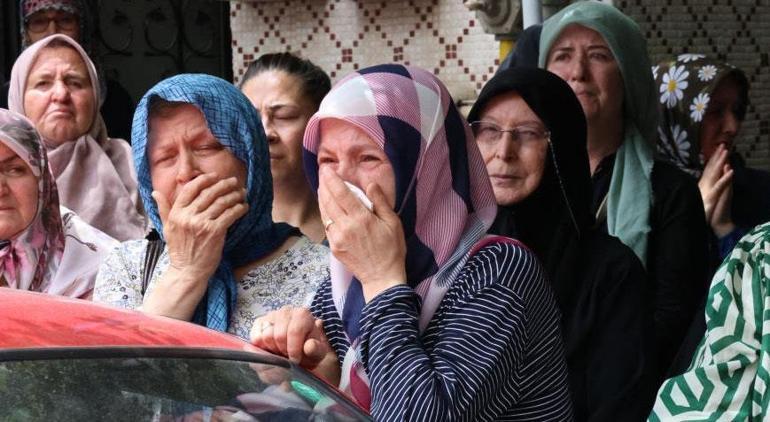 Kızını ve torununu canice katletti Anne oğul aynı tabuta konuldu