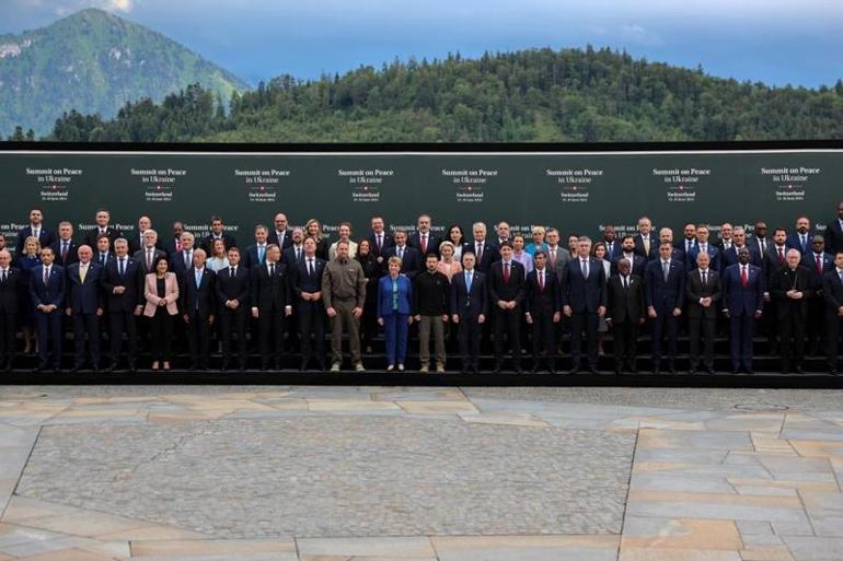 Bakan Fidandan Ukrayna ve Rusyaya net uyarı: Köprüden önceki son çıkış