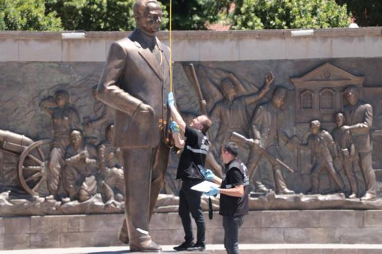 Kayseride Atatürk Anıtına baltalı saldırı: Ben Mesih’im