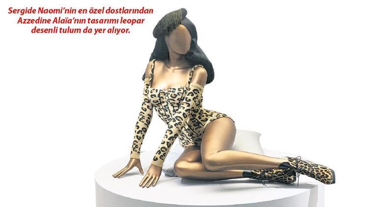 40 yıllık moda tarihini özetliyor